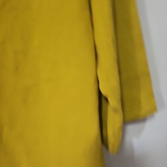 bryn Walker Golden 3/4 Sleeve Tee - Picture 4 of 8